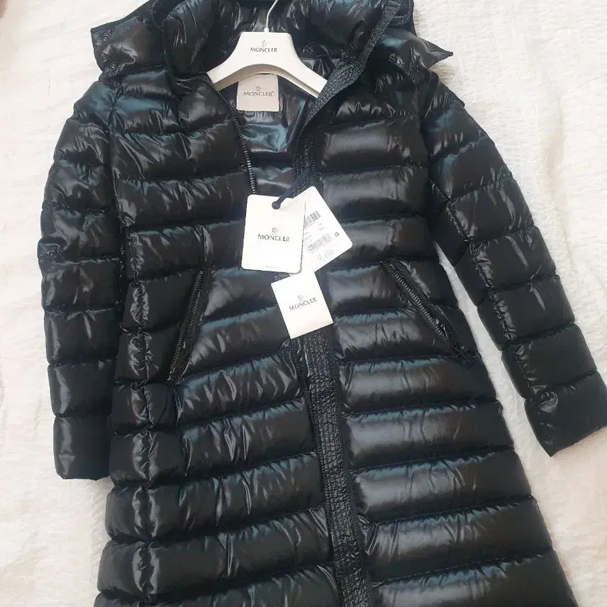 [BUNJANG] Moncler Women's Long Padded Coat - Black / 몽클레어 롱패딩