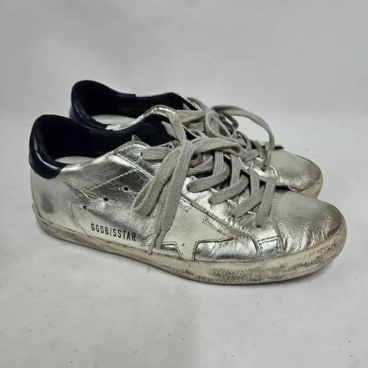 [BUNJANG] Golden Goose GGBD/SSTAR Silver Sneakers (225mm) / 골든구스 GGBD/SSTAR 실버 스니커즈35 225mm