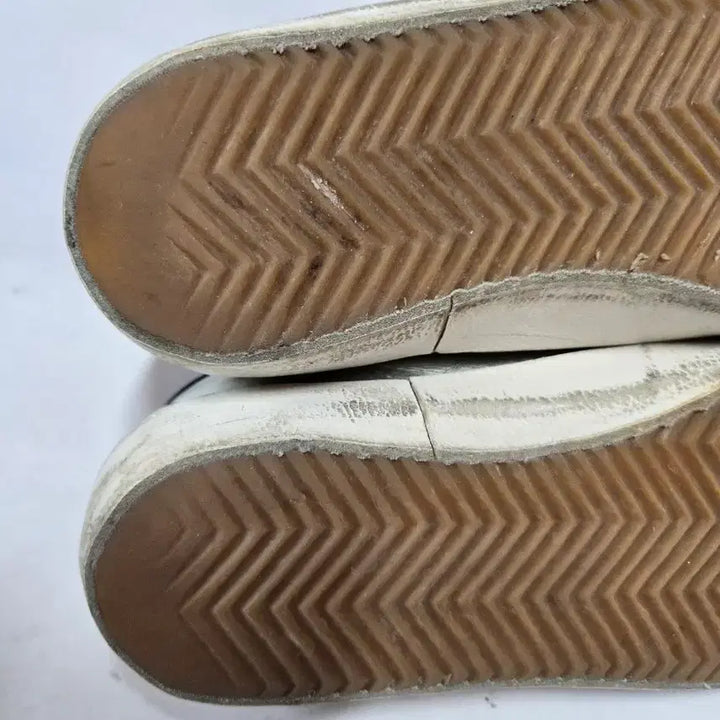 [BUNJANG] Golden Goose GGBD/SSTAR Silver Sneakers (225mm) / 골든구스 GGBD/SSTAR 실버 스니커즈35 225mm