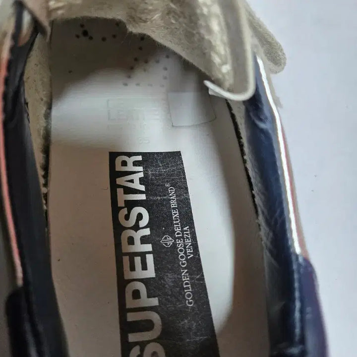 [BUNJANG] Golden Goose GGBD/SSTAR Silver Sneakers (225mm) / 골든구스 GGBD/SSTAR 실버 스니커즈35 225mm