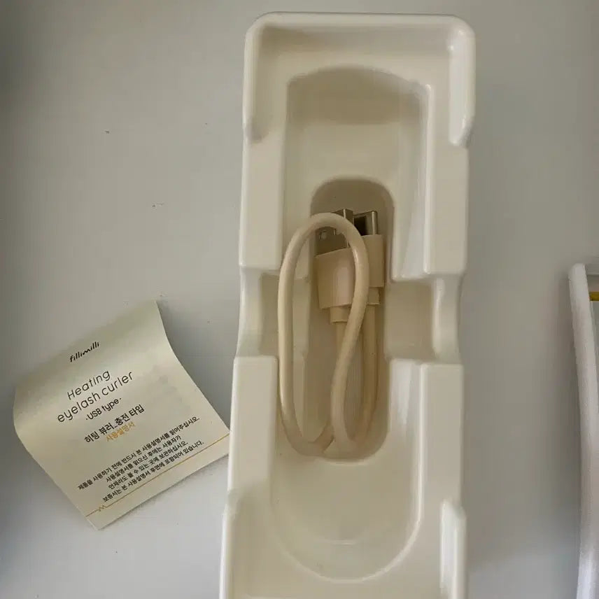 [BUNJANG] Fillimilli Eyelash Curler USB Type / 필리밀리 히팅 뷰러 USB타입
