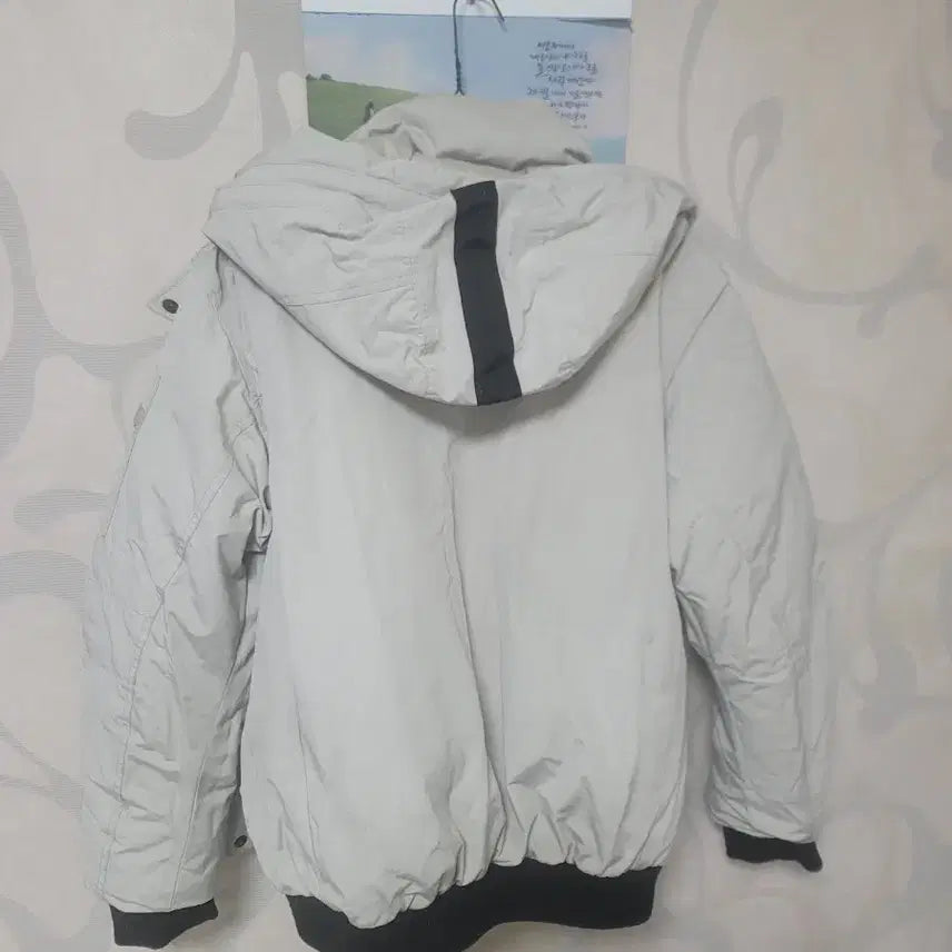 [BUNJANG] H:CONNECT Ivory Padding XL / H:CONNECT 아이보리 패딩 XL