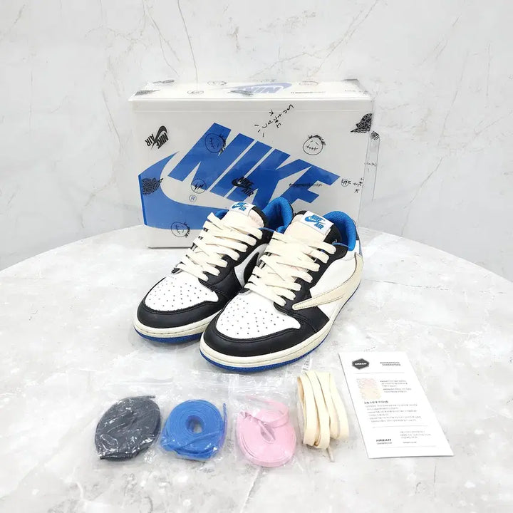 [BUNJANG] Nike Fragment Jordan 1 Scott Low Sneakers (Size 245) / 245 / 나이키 X 프라그먼트 조던1 스캇 로우 스니커즈