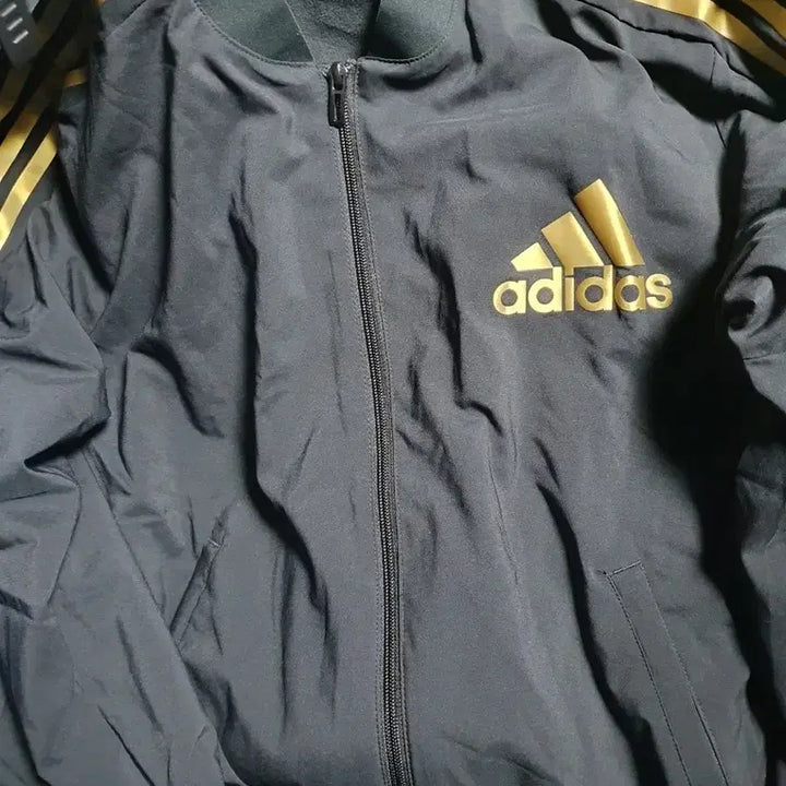 [BUNJANG] Adidas Tricolor Black/Gold Windbreaker Jacket / 아디다스 삼선 블랙/골드 바람막이기모L