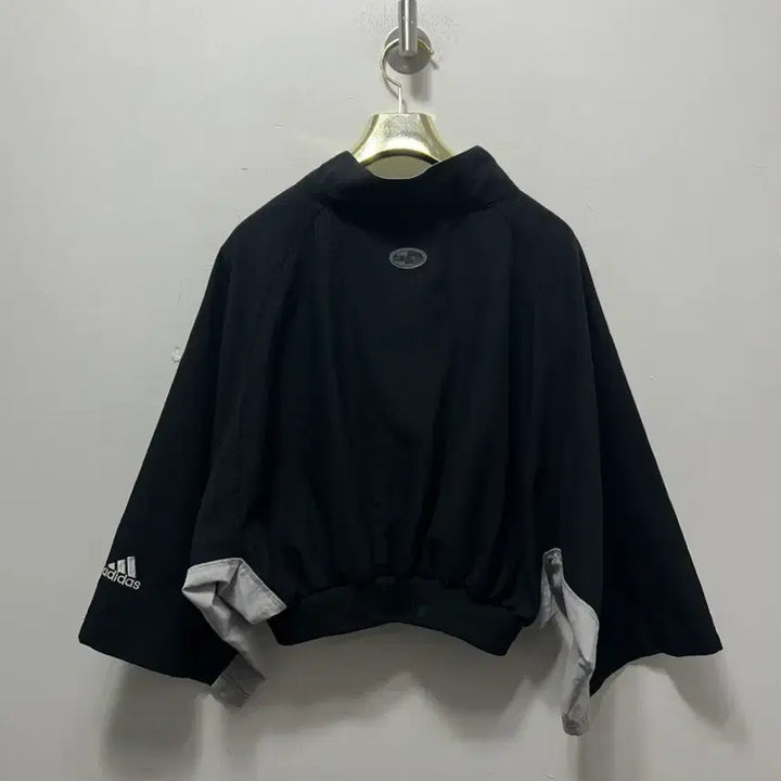[SOLD OUT] 아디다스 라파예트 바람막이 블랙 XL 크롭 칠부