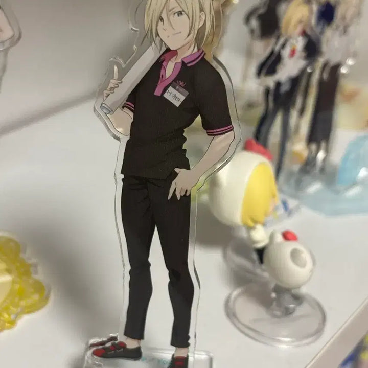 [BUNJANG] Yuri On Ice Yuri Plisetsky Acrylic Stand / 유리온아이스 유리오 유리 프리세츠키 아크릴스탠드