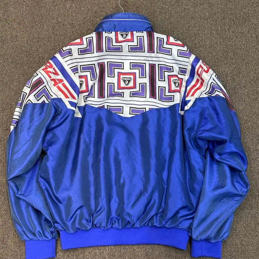 [SOLD OUT] 훼르자 올드스쿨 바람막이