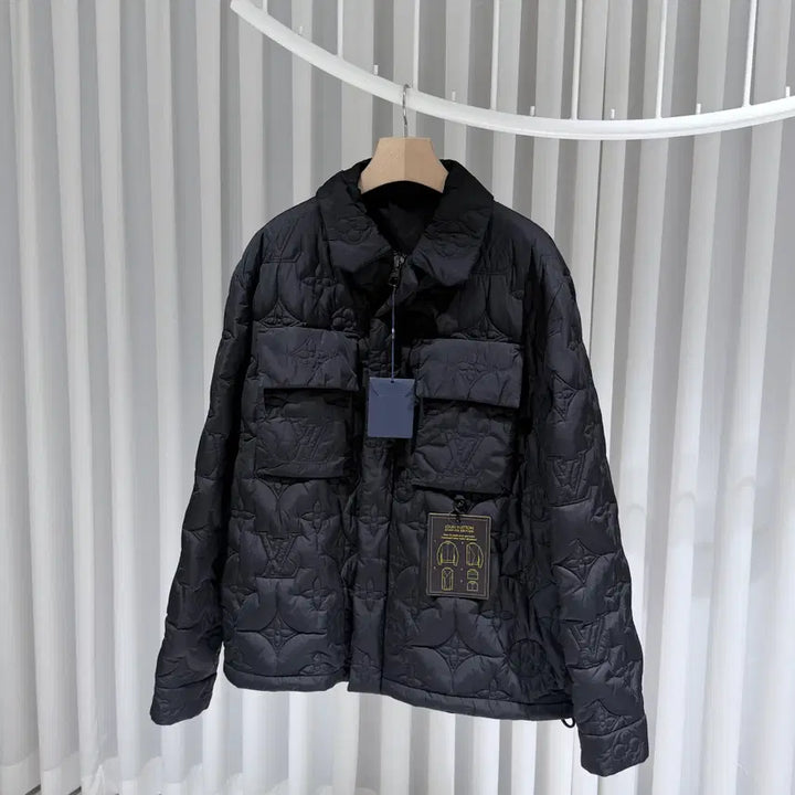 [SOLD OUT] ( S+ / 56 ) 루이비통 모노그램 플라워 블루종 패딩 자켓