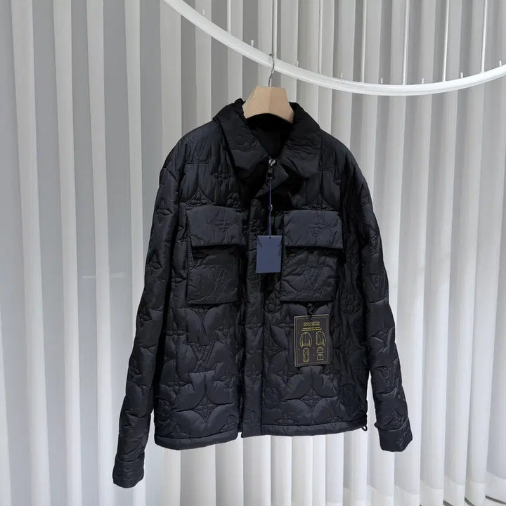 [SOLD OUT] ( S+ / 56 ) 루이비통 모노그램 플라워 블루종 패딩 자켓
