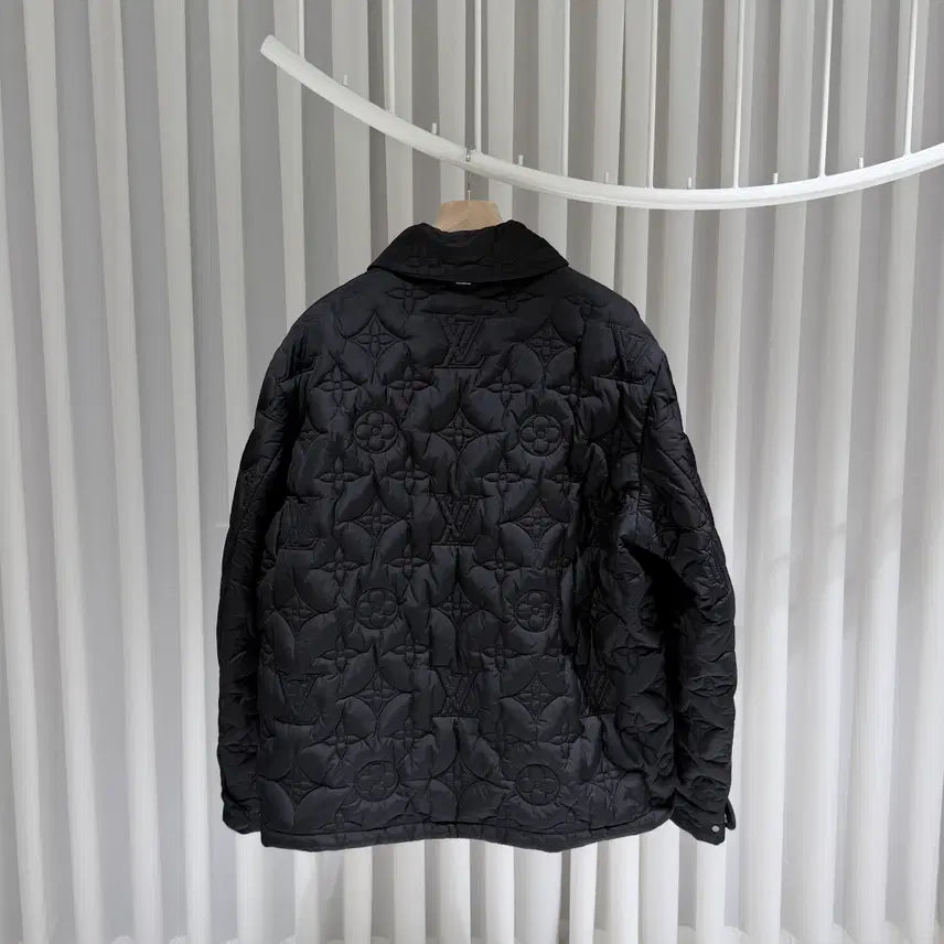 [SOLD OUT] ( S+ / 56 ) 루이비통 모노그램 플라워 블루종 패딩 자켓