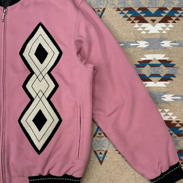 [BUNJANG] Supreme Diamond Rayon Bomber Jacket Dusty Pink (Size M) / [M] 슈프림 다이아몬드 레이온 봄버 더스티 핑크