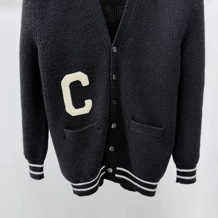 [SOLD OUT] [S+급/M] 24FW 셀린느 C로고 컬리지 가디건 블랙