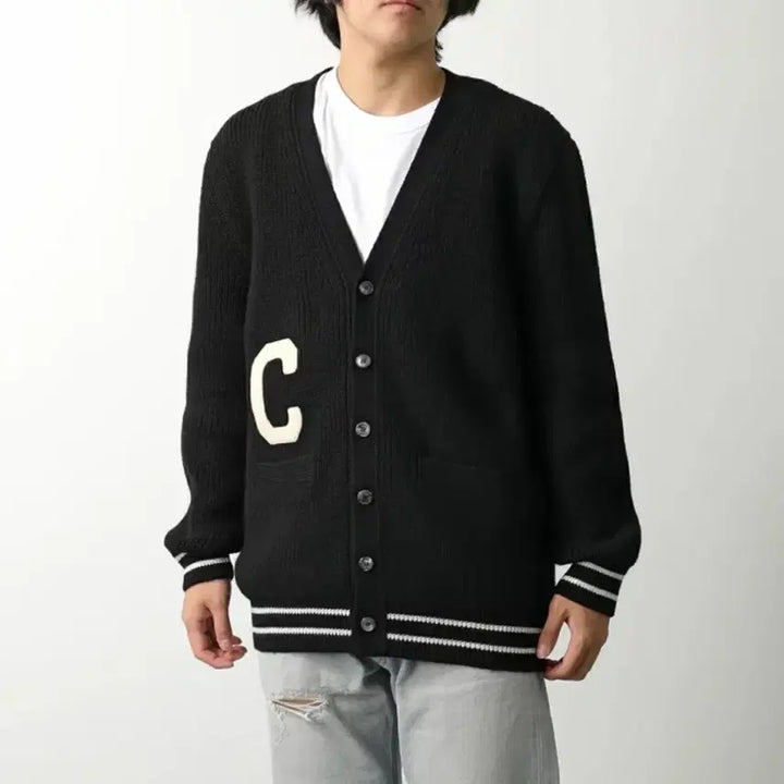 [SOLD OUT] [S+급/M] 24FW 셀린느 C로고 컬리지 가디건 블랙