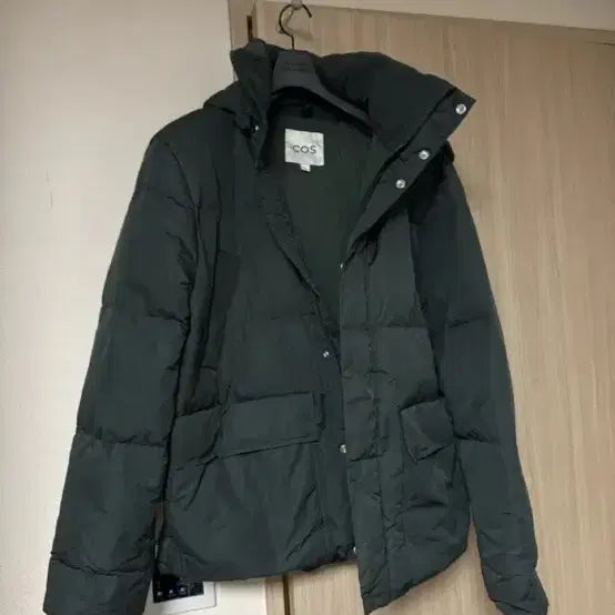 [BUNJANG] COS Hooded Puffer Jacket / COS 코스 리다운 후디드 푸퍼 재킷 M