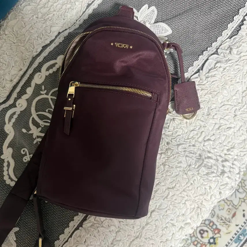 [BUNJANG] TUMI An Sling Bag Body Bag / 투미 안 슬링백 바디백