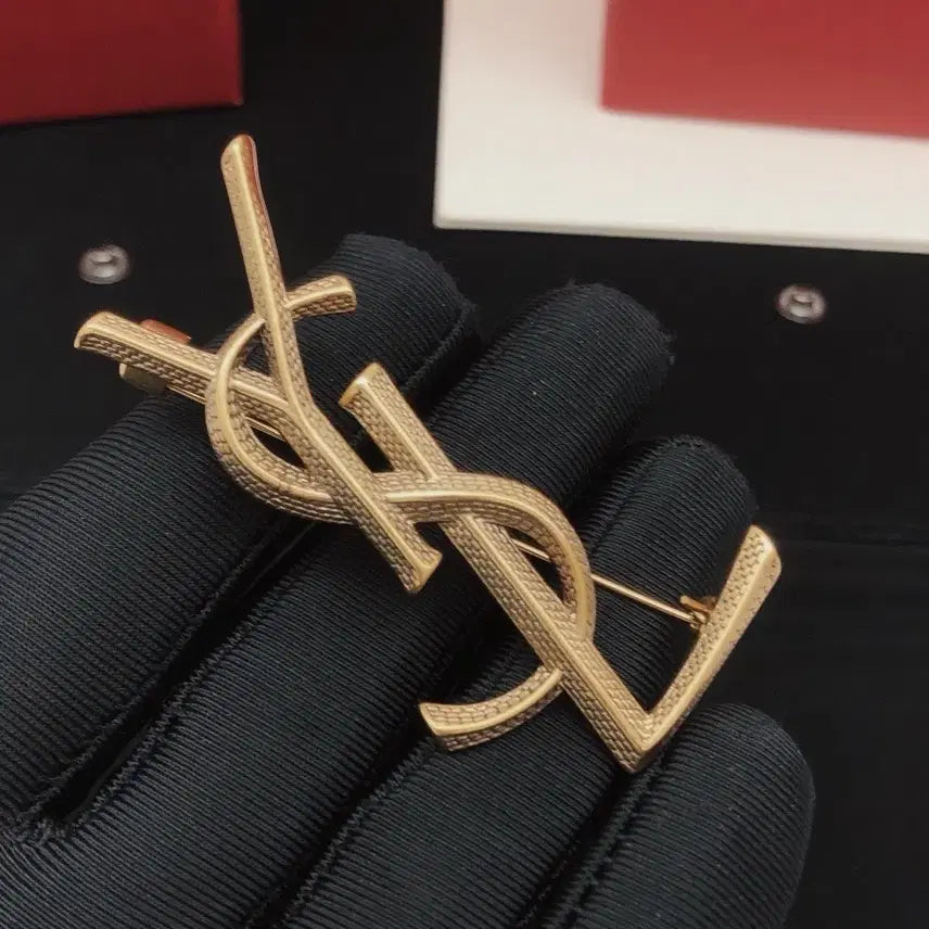 [BUNJANG] Yves Saint Laurent Gold Brooch / 입생로랑 YSL 금장 브로치