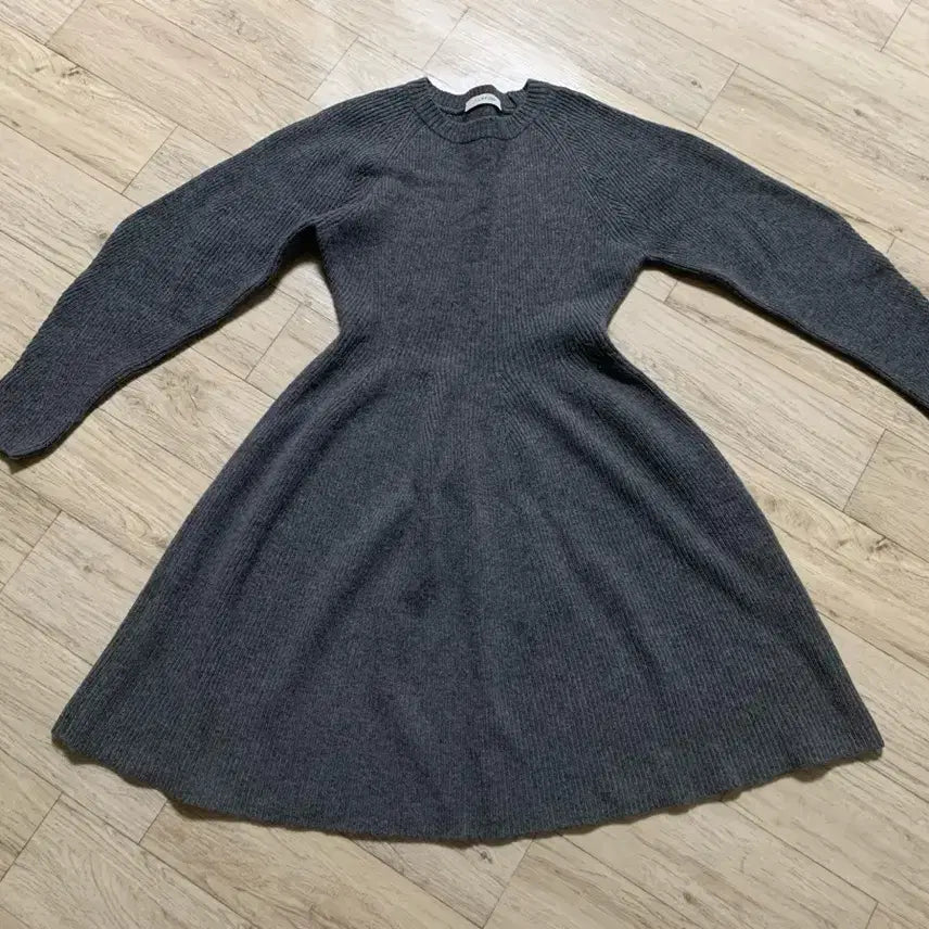 [BUNJANG] Jill Stuart Cashmere Blend Ribbed Knit Mini Dress / 질스튜어트 캐시미어,모혼방 골지니트원피스