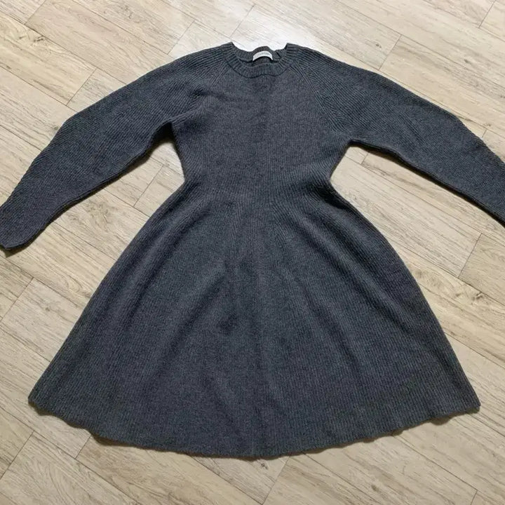 [BUNJANG] Jill Stuart Cashmere Blend Ribbed Knit Mini Dress / 질스튜어트 캐시미어,모혼방 골지니트원피스