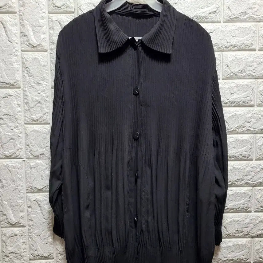 [BUNJANG] Pleats Me Pleated Collar Jacket / 플리츠미 플리츠 주름 카라 자켓