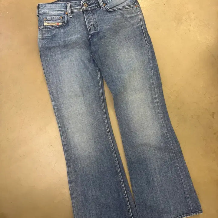 [BUNJANG] Diesel Bootcut Washed Denim Jeans / 디젤 부츠컷 워싱 데님 32