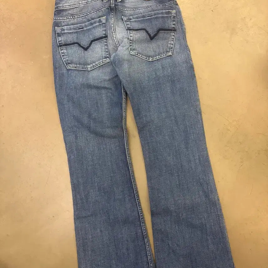 [BUNJANG] Diesel Bootcut Washed Denim Jeans / 디젤 부츠컷 워싱 데님 32