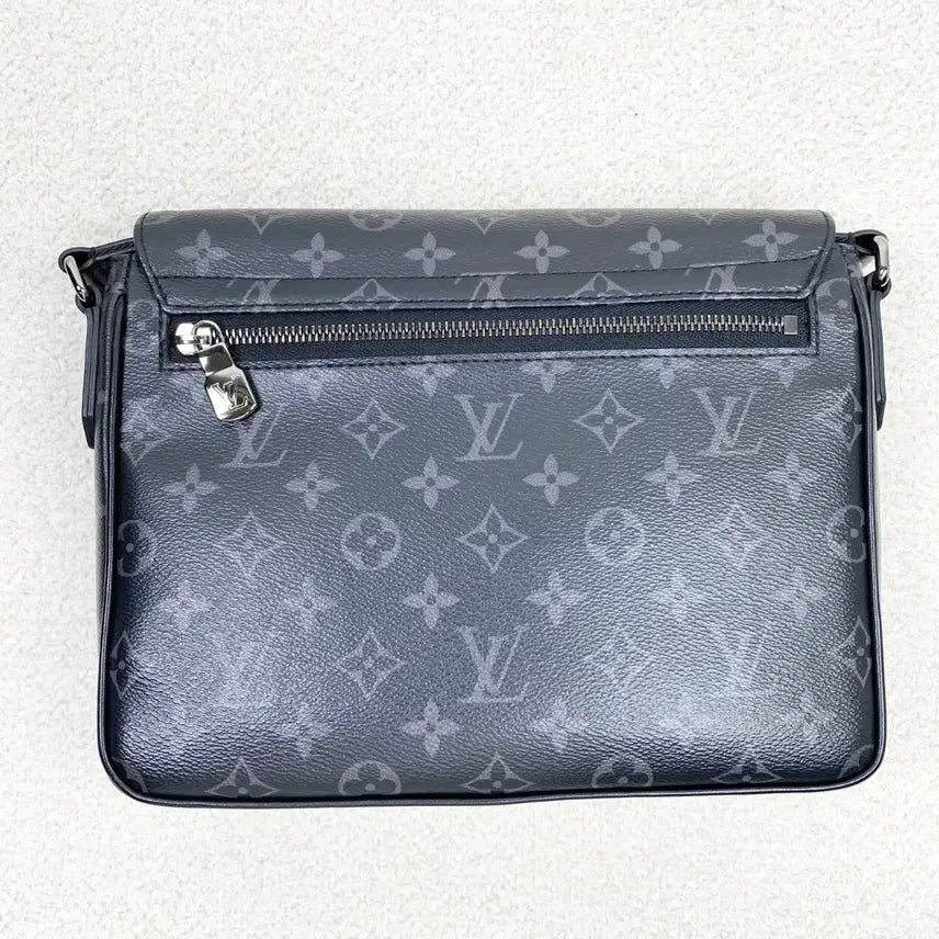 [BUNJANG] Louis Vuitton District PM Messenger Bag / 루이비통 메신저백 디스트릭트 pm