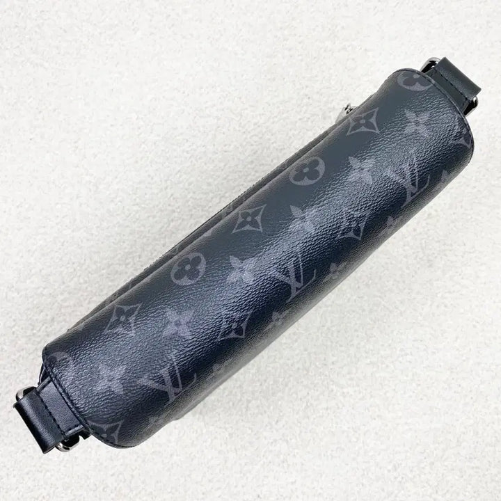 [BUNJANG] Louis Vuitton District PM Messenger Bag / 루이비통 메신저백 디스트릭트 pm