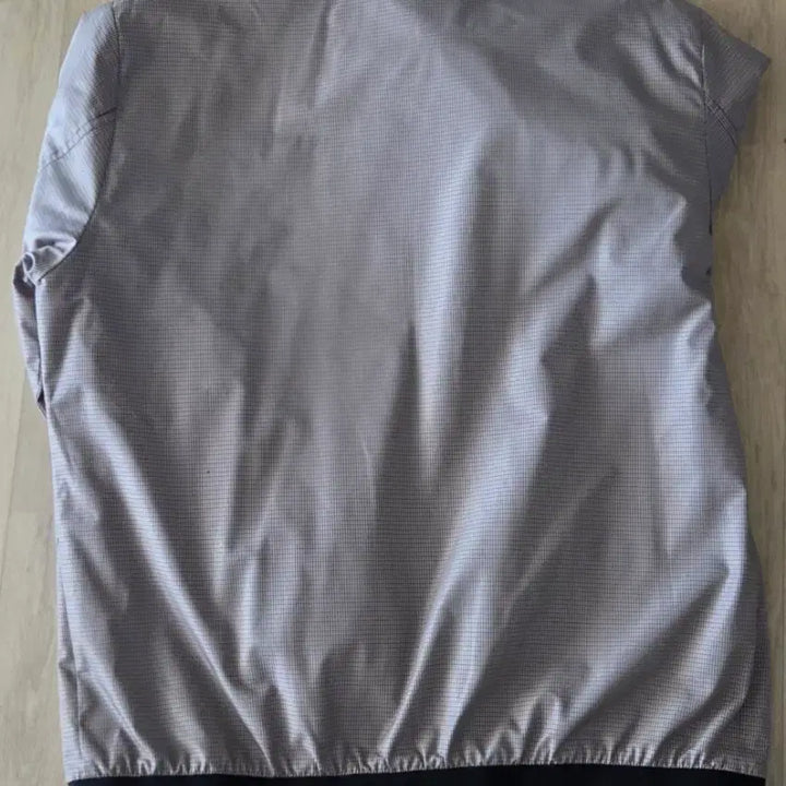 [BUNJANG] Phantom Warm-up Windbreaker (Grey, Size 100) / 팬텀 맨투맨형 웜업 바람막이 새제품 100