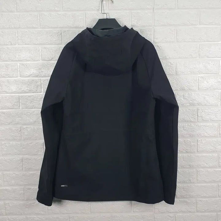 [BUNJANG] Puma Functional Windbreaker Jacket / [105]푸마 기능성 바람막이 자켓