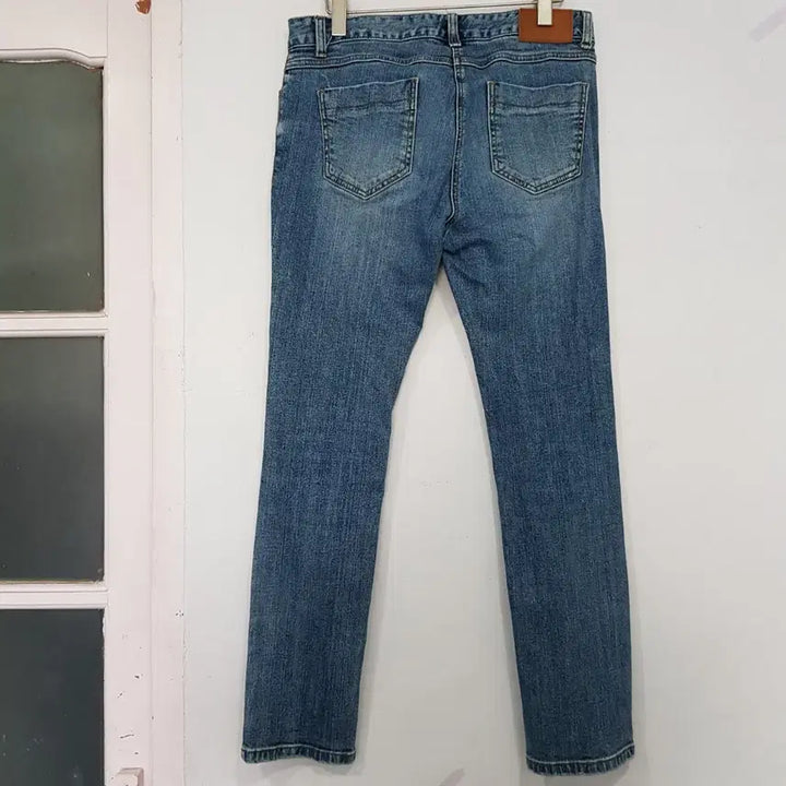 [BUNJANG] BCBG Vintage Washed Skinny Jeans / BCBG 여성 빈티지 워싱 스키니진 청바지 67-96