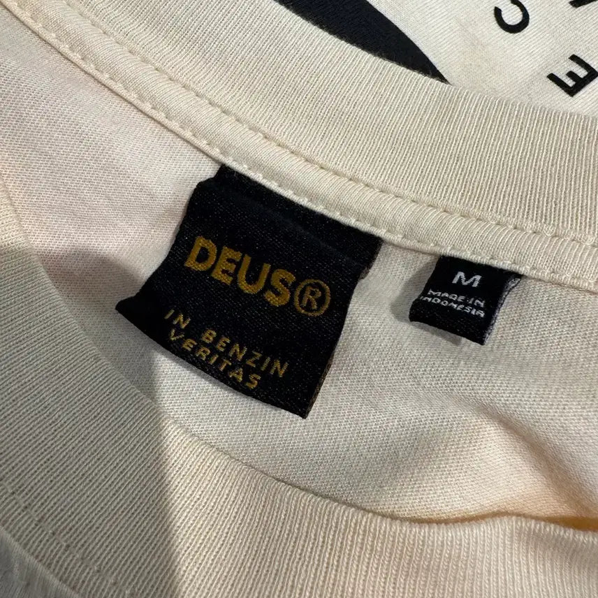 [BUNJANG] Deus Ex Machina Logo T-shirt (M) / 무료배송) 데우스 엑스 마키나 로고 티셔츠 /남녀공용