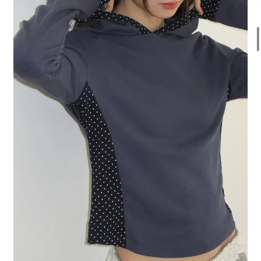 [BUNJANG] Ronron Hoodie / 론론 후드티