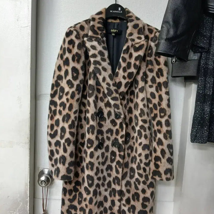 [BUNJANG] Leopard Long Coat 55 / GGPX 레오파드 롱 코트  55