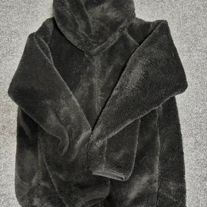 [BUNJANG] Black Fleece Hoodie / 검정색 뽀글이 후드집