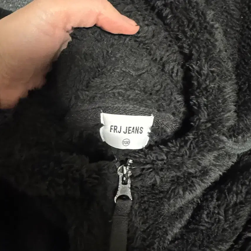 [BUNJANG] Black Fleece Hoodie / 검정색 뽀글이 후드집