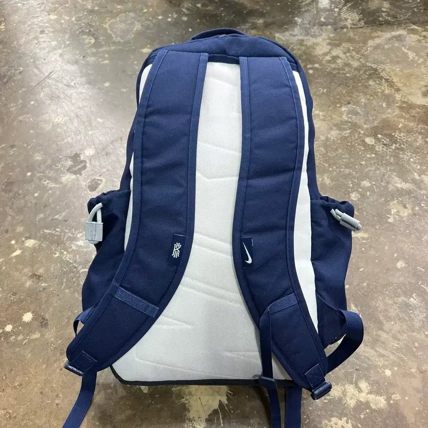 [SOLD OUT] 나이키 카이리 어빙 백팩 가방 책가방