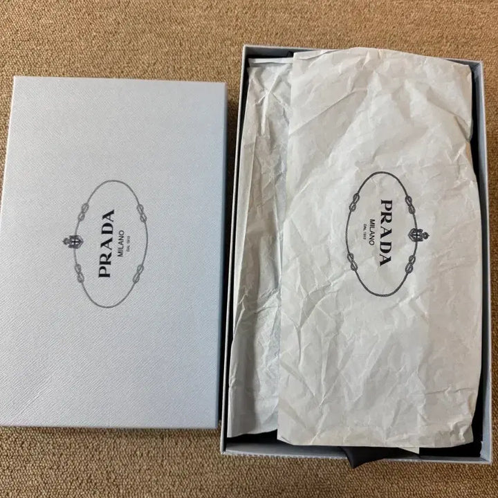 [BUNJANG] Prada Slingback Black Patent Leather 37.5 / 프라다 슬링백 블랙 유광 37.5