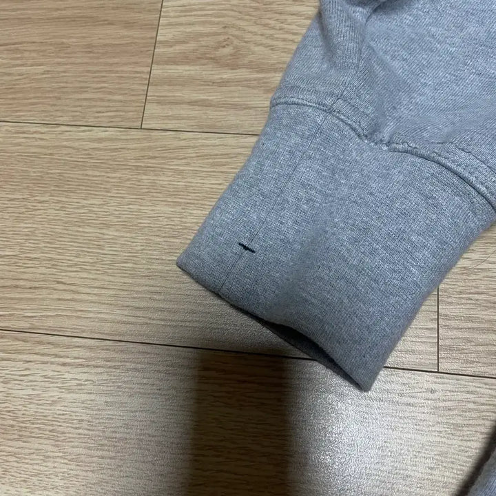 [BUNJANG] Eastlogue Permanent Sweatshirt / 이스트로그 퍼머넌트 맨투맨