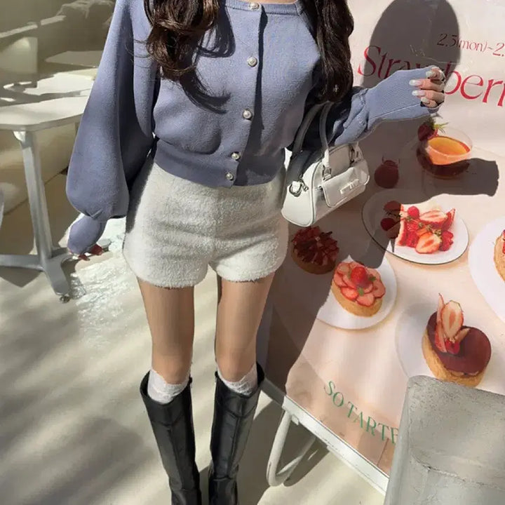 [BUNJANG] GRL Lame Shaggy Shorts / 그레일grl 라메샤기반바지/양지뢰양산형지뢰계스나계잉그니미셸에블린다리치