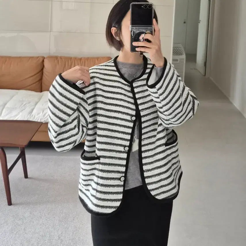 [BUNJANG] Oversized Tweed Jacket / 오버사이즈 트위드 자켓 / 스트라이프 가디건 봄 가을 간절기 얇고 가벼운