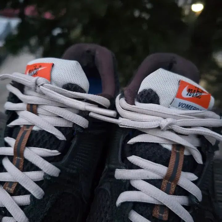 [BUNJANG] Nike Zoom Vomero 5 Black Sneakers / 나이키 줌 보메로 5 블랙 w275(265-270)