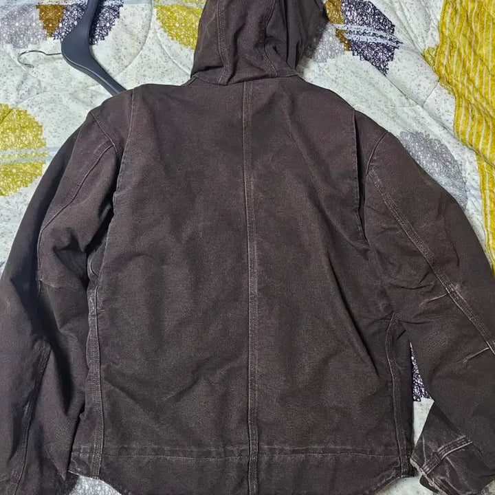 [SOLD OUT] 칼하트 시에라 J141 DKB  L 사이즈 판매합니다
