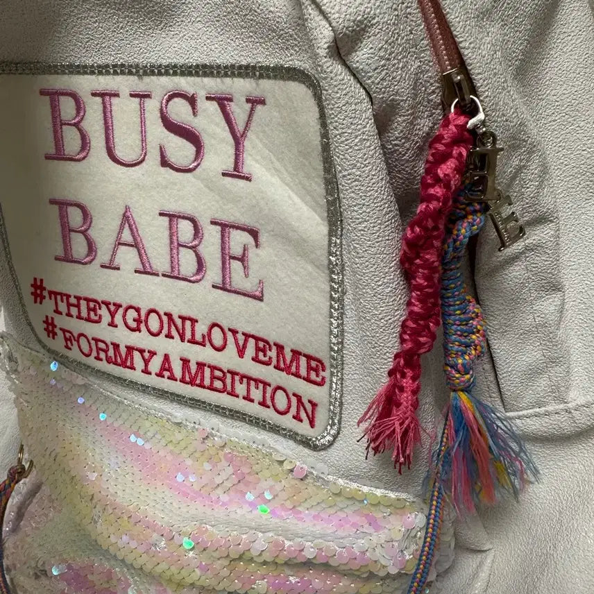 [BUNJANG] Entrev Bizzy Bebe White Sequin Backpack / 앙트레브 백팩 비지베베 화이트 스팽글 새상품(최종가!!)