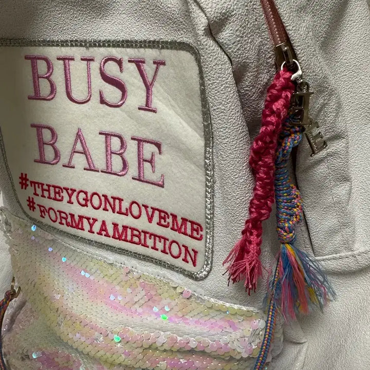 [BUNJANG] Entrev Bizzy Bebe White Sequin Backpack / 앙트레브 백팩 비지베베 화이트 스팽글 새상품(최종가!!)