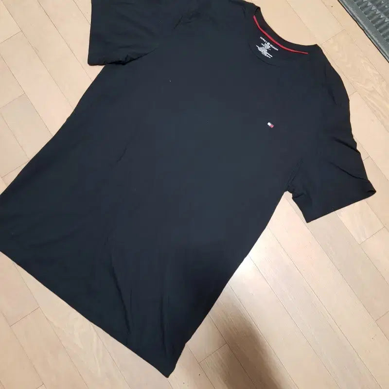 [BUNJANG] Tommy Hilfiger Black Cotton T-Shirt / 110 / 타미힐피거 / 블랙 면 반팔티셔츠//와박9-회