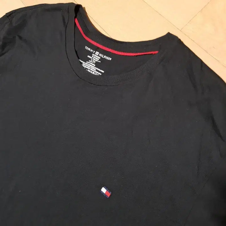 [BUNJANG] Tommy Hilfiger Black Cotton T-Shirt / 110 / 타미힐피거 / 블랙 면 반팔티셔츠//와박9-회