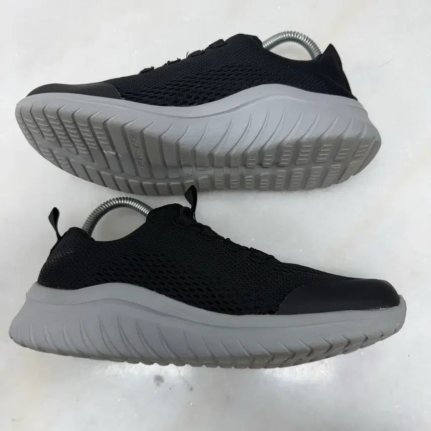 [SOLD OUT] (240)스케쳐스 운동화 울트라플렉스 메모리폼
