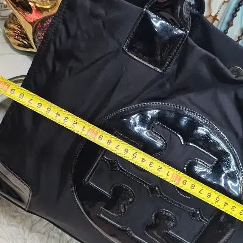 [BUNJANG] Tory Burch Fabric Shoulder Bag / 토리버치 블랙 패브릭 숄더백