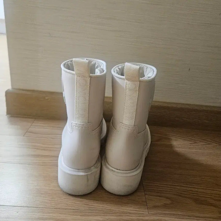 [BUNJANG] Moncler Women's Rain Boots 235 / 몽클레어 부츠235