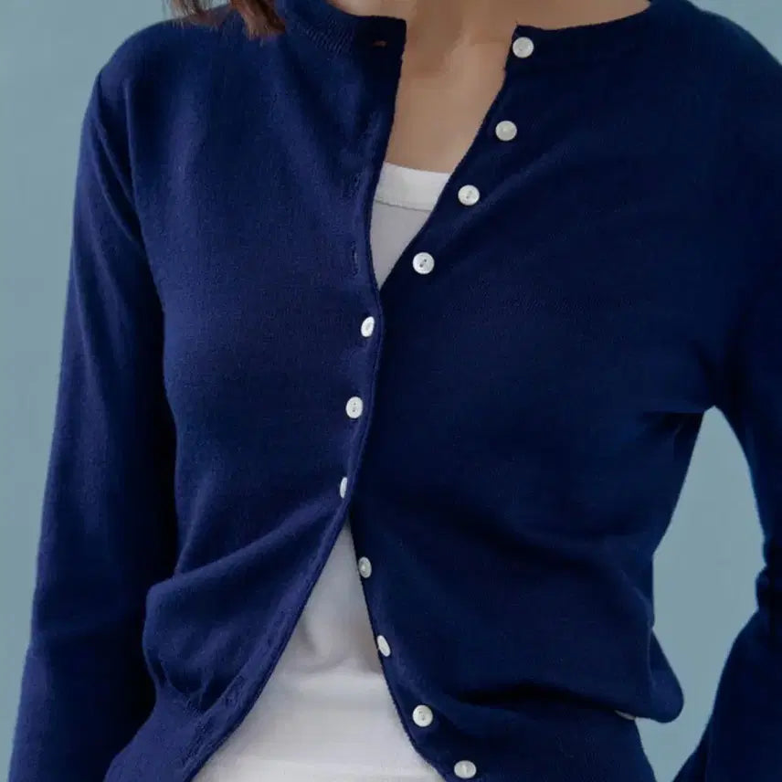 [SOLD OUT] 헤더먼트 모스 버튼 가디건 (navy)